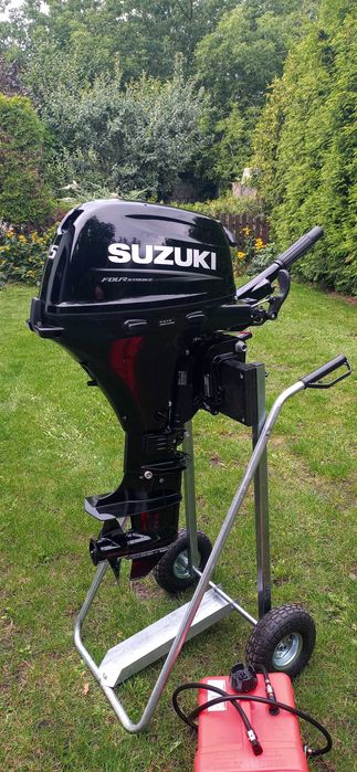 Ponton Yamaha  Honda suzumar  350air silnik Suzuki 15km wtrysk