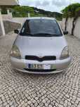 toyota yaris 2001 1.0  estado razoavel .