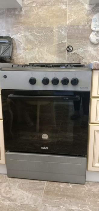 Продам газову плиту!