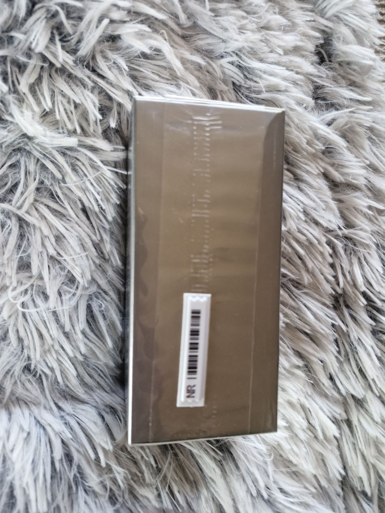 Nowe zafoliowane męskie perfumy bo ss szary