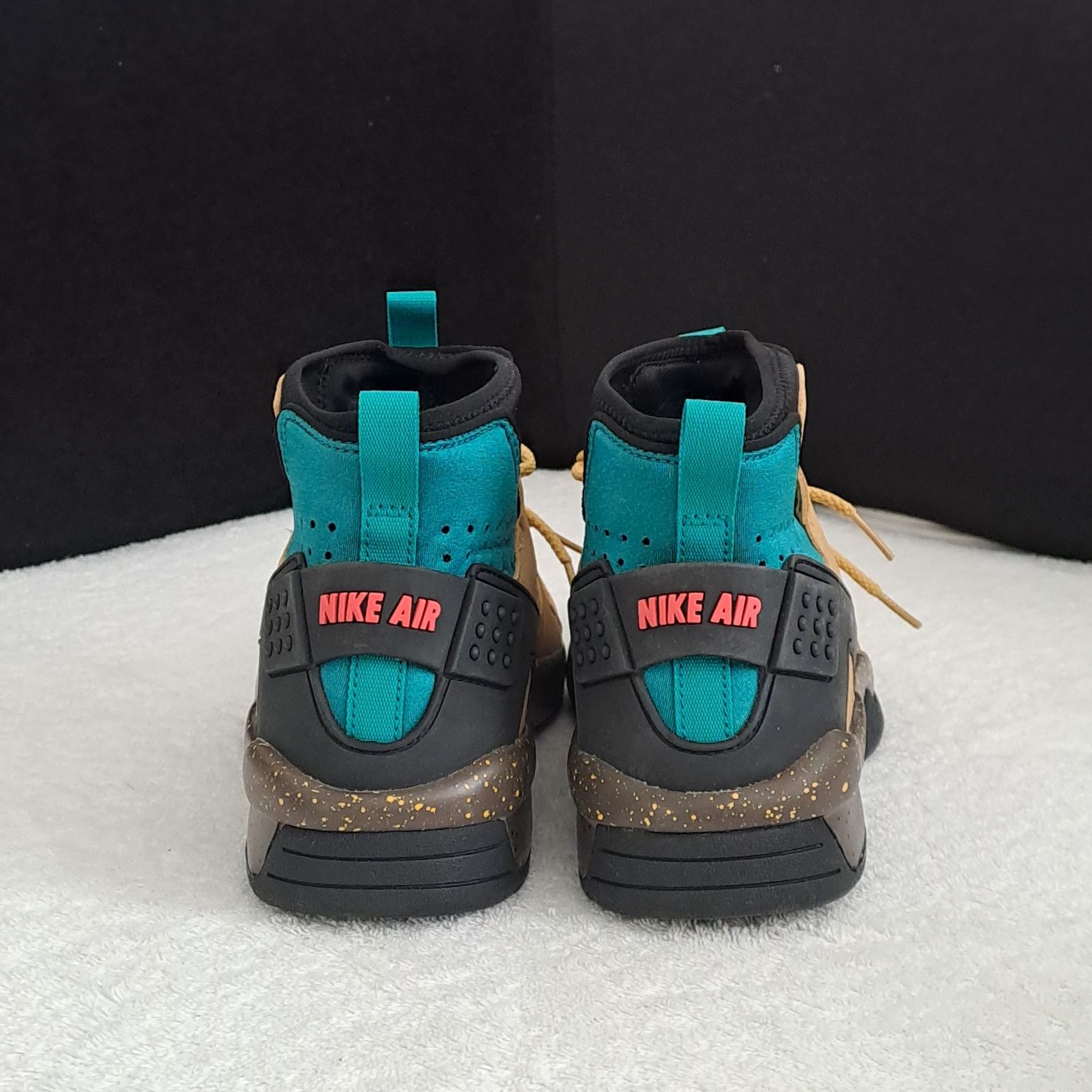Кросівки Nike ACG AIR MOWABB US 10.5 DC9554 700
