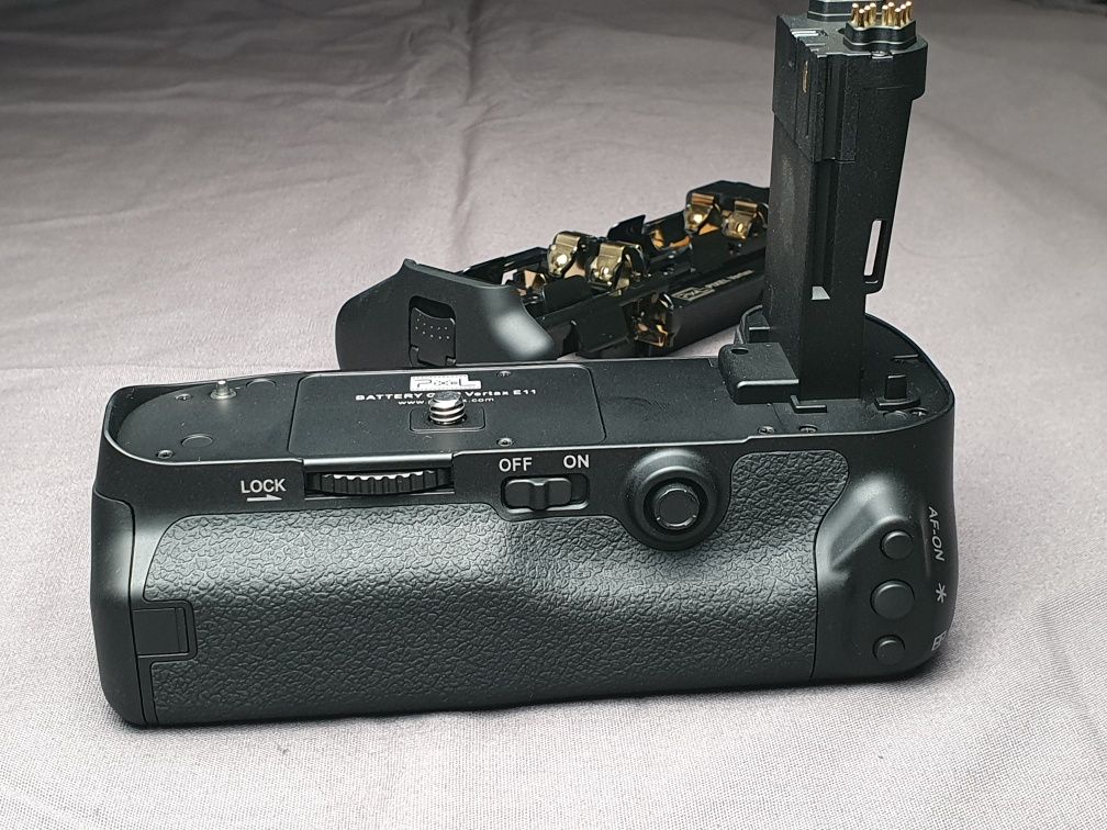 Grip Canon 5D mark III 5D3 uchwyt pionowy BG-e11