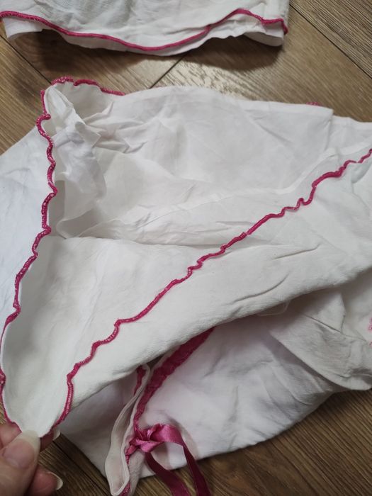 Zestaw góra i dół spódniczka i top len dziewczynka rozmiar 4-5 lat.