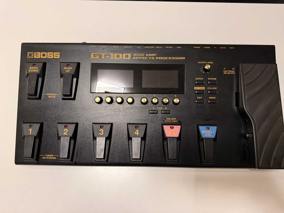 Boss GT-100 multiefekt gitarowy + torba