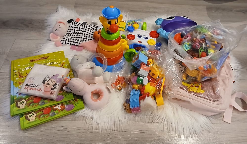 NIEZLICZONA ilość Zabawek mix