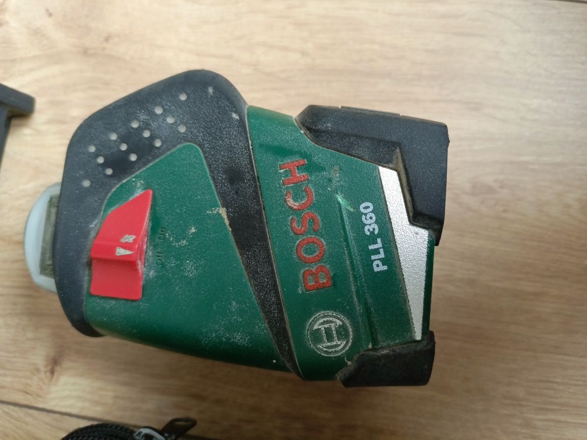 Laser krzyżowy Bosch PLL 360 liniowy poziomica laserowa