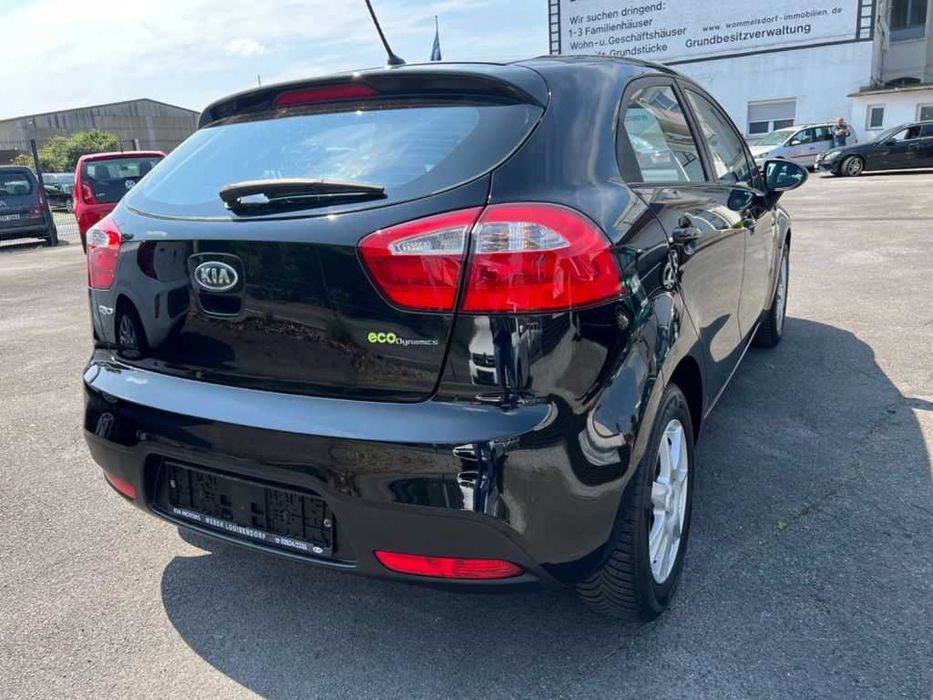 Бампер передній Kia Rio III разборка Кіа Ріо 3 запчастини
