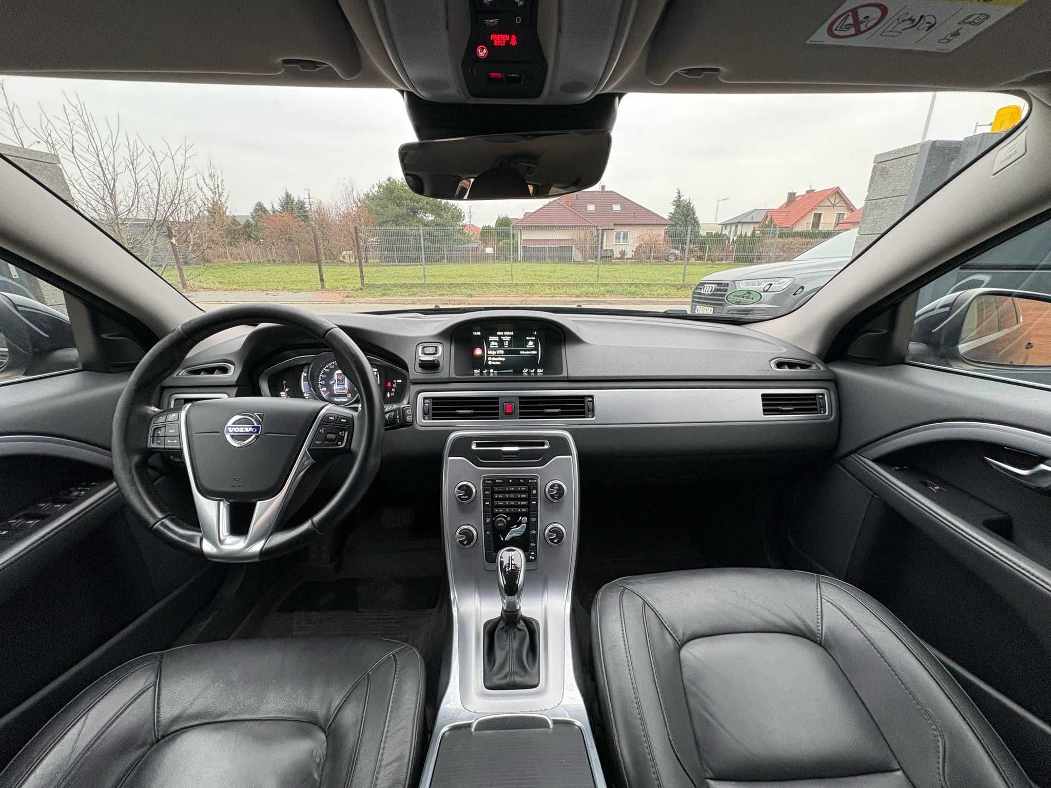 Volvo V70 D4 2.0 Diesel 181KM 2015r Xenon Navi BEZWYPADKOWY 1 właściel