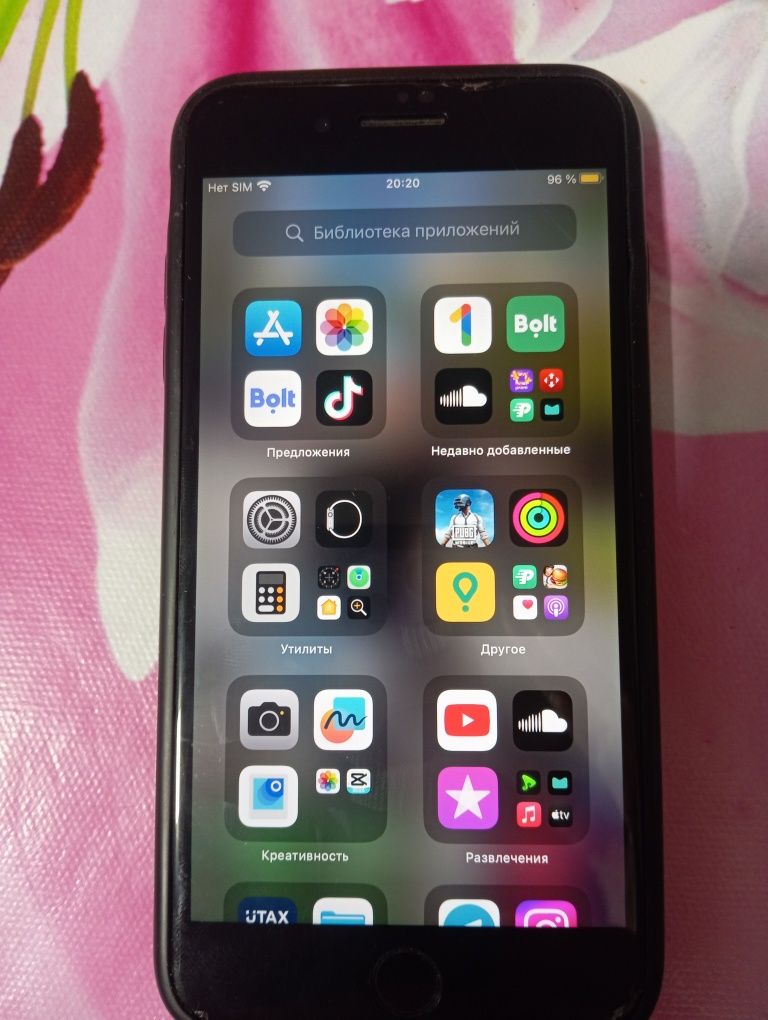 Продам айфон 8+ 64 gb