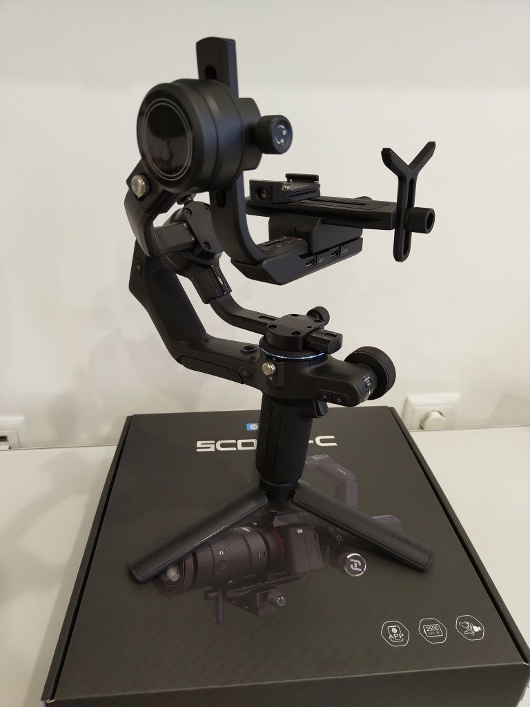 Estabilizador FeiyuTech SCORP-C