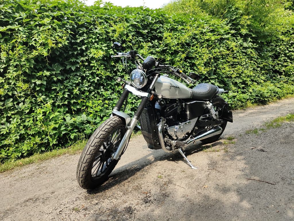 JUNAK m11 cafe 2017 rok