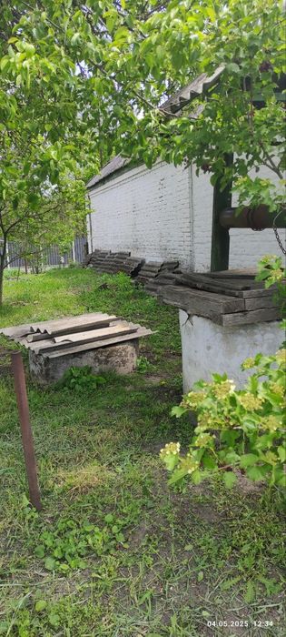 Продаж будинку із земельною ділянкою в с. Верхоли