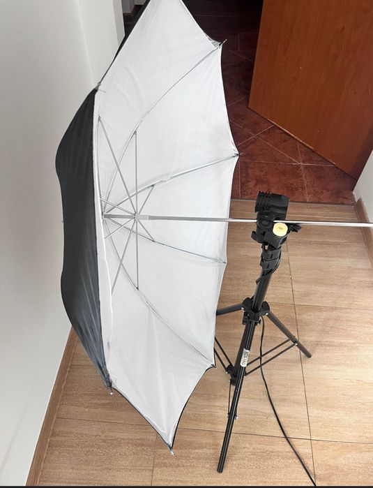 Parasolka gotograficzna z dziura