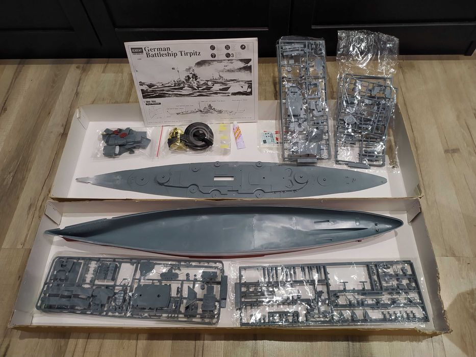 Tirpitz 1/350 ZESTAW dodatków plus model GRATIS!!!