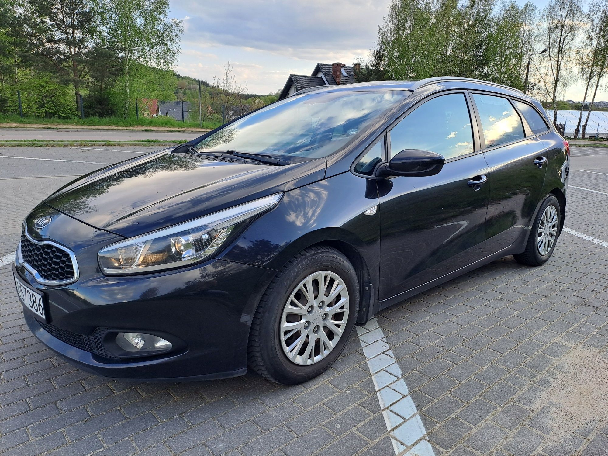 Kia Ceed kombi 1.4 CRDI diesel / polski salon / serwisowana /  polecam