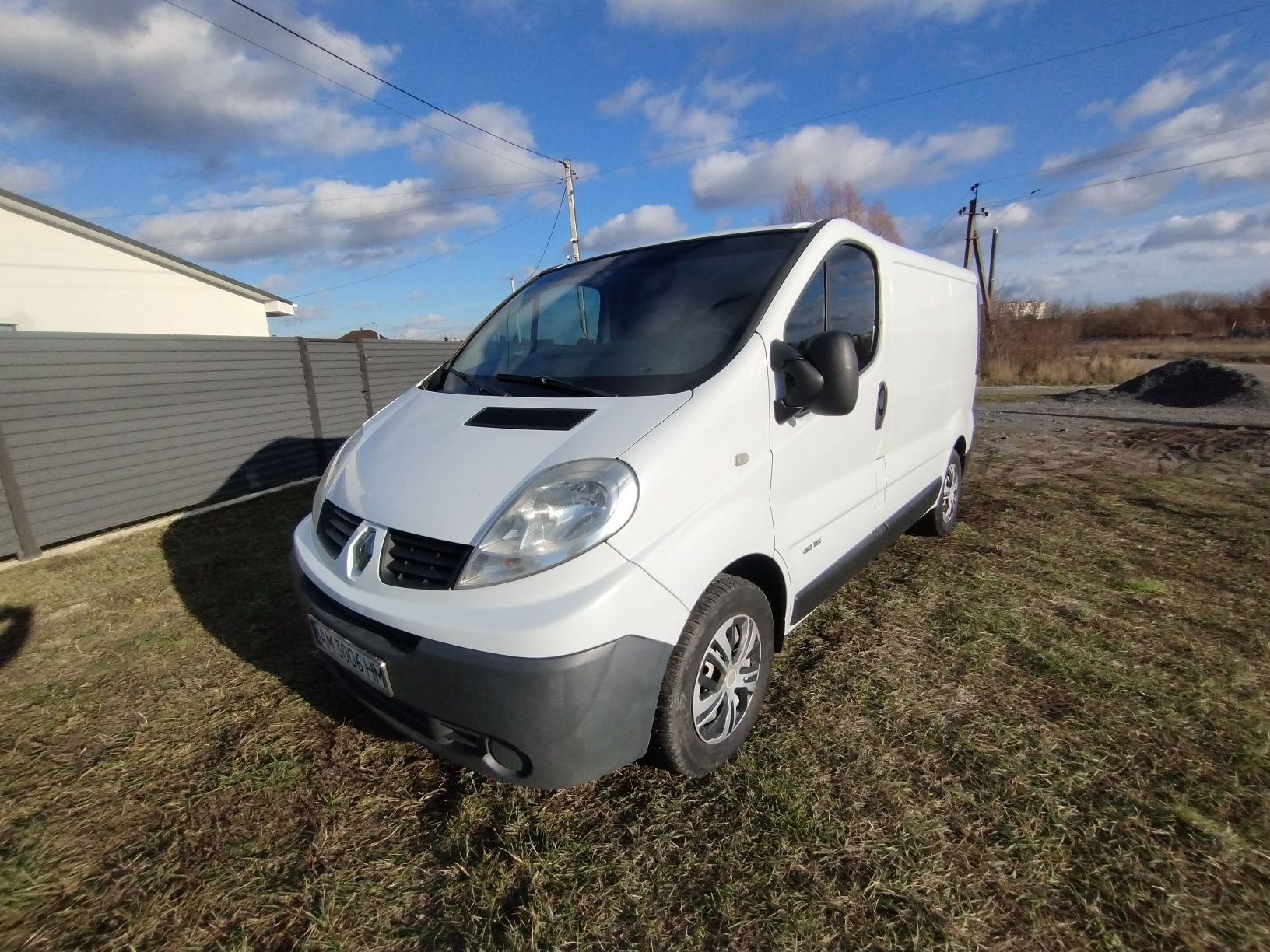 Продам Renault Traffic