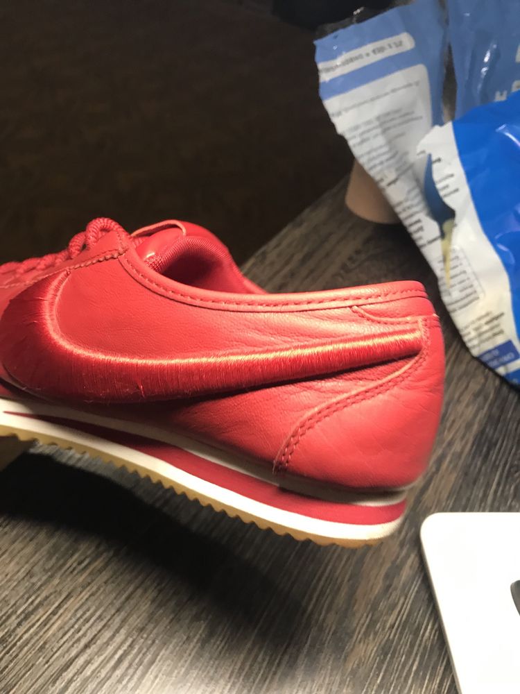 Продам красовки Nike Cortez