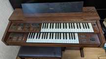 Organy Yamaha electone
