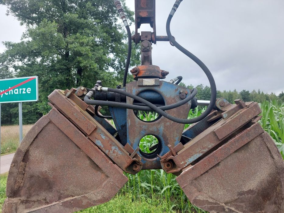 Koparko- ładowarka, cyklop samojezdny