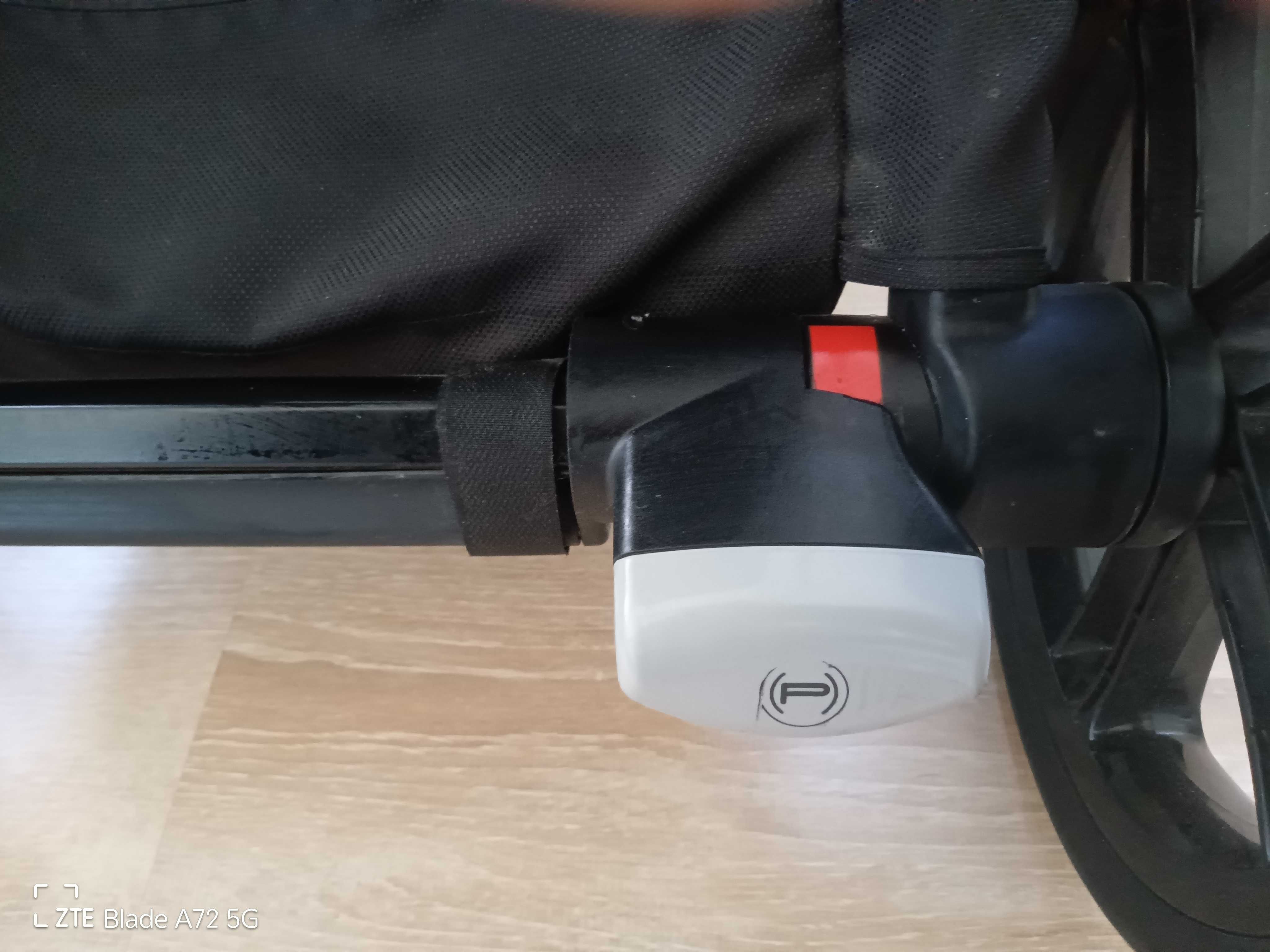 Carrinho Jané Muum (carrinho + porta-bebé-ovo + alcofa + isofix)