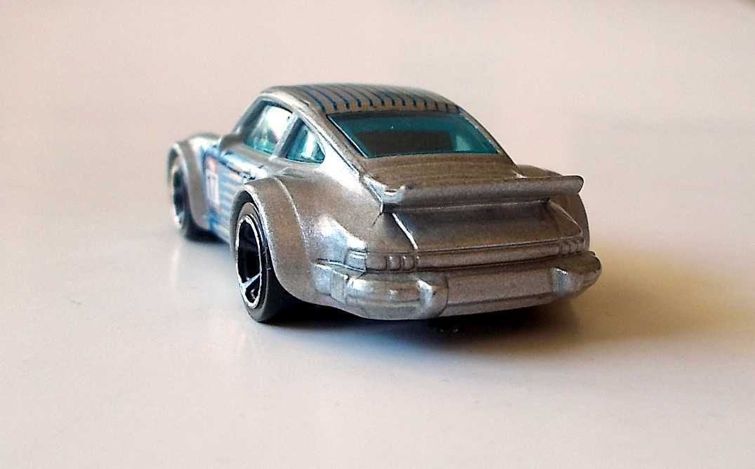 Hot Wheels - Porsche 934 Turbo RSR, 2016