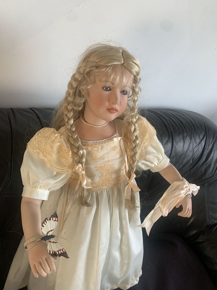 Lalka porcelanowa 76 cm