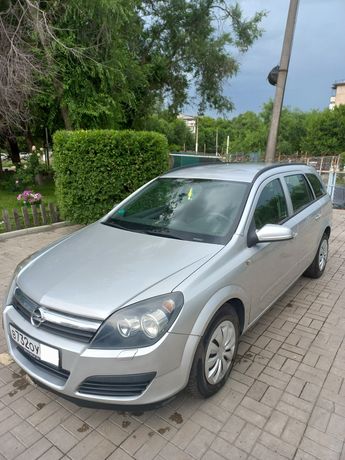 Opel Astra H 1.6 2005г
