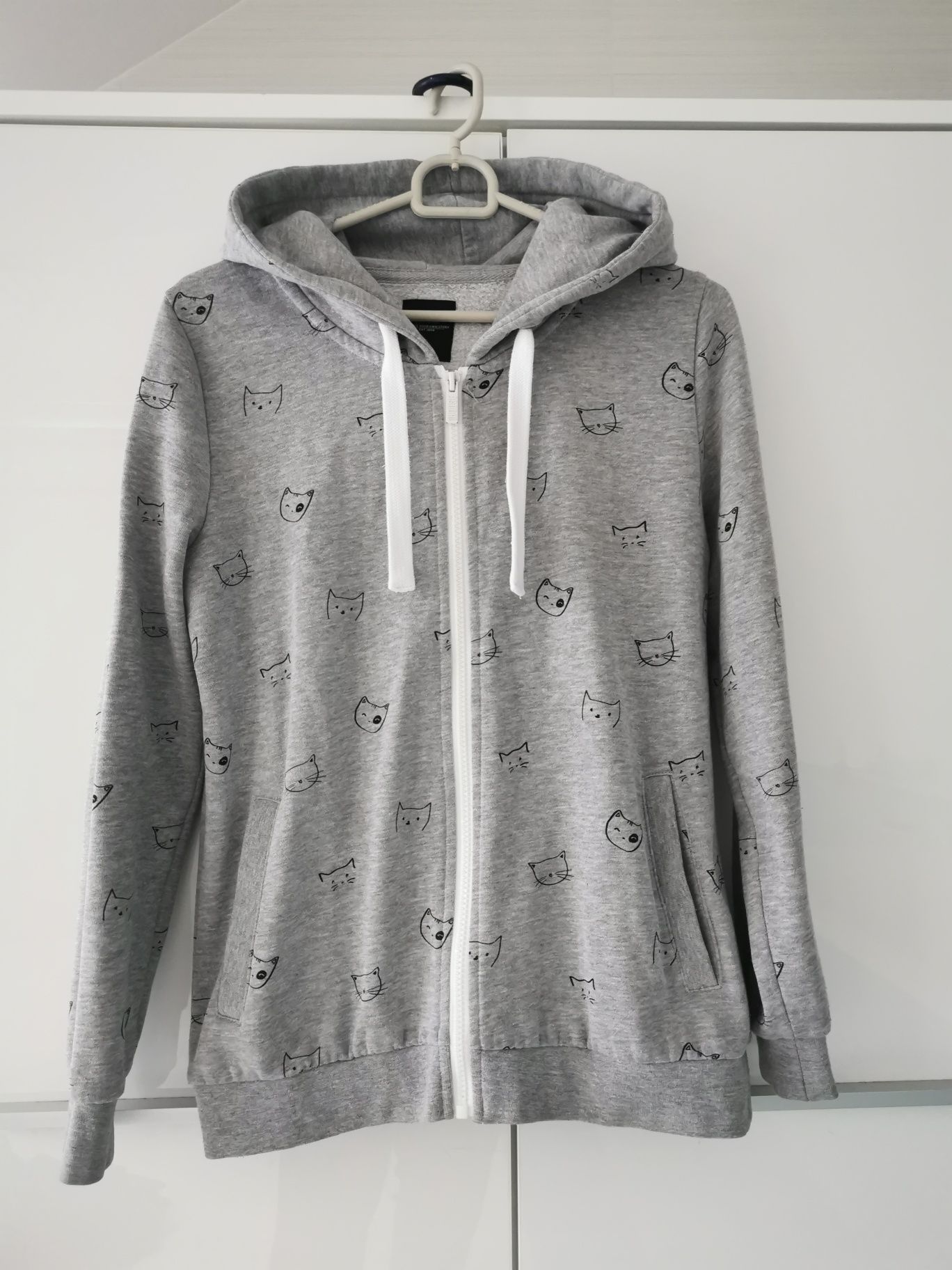Bluza z kapturem r. 36 House