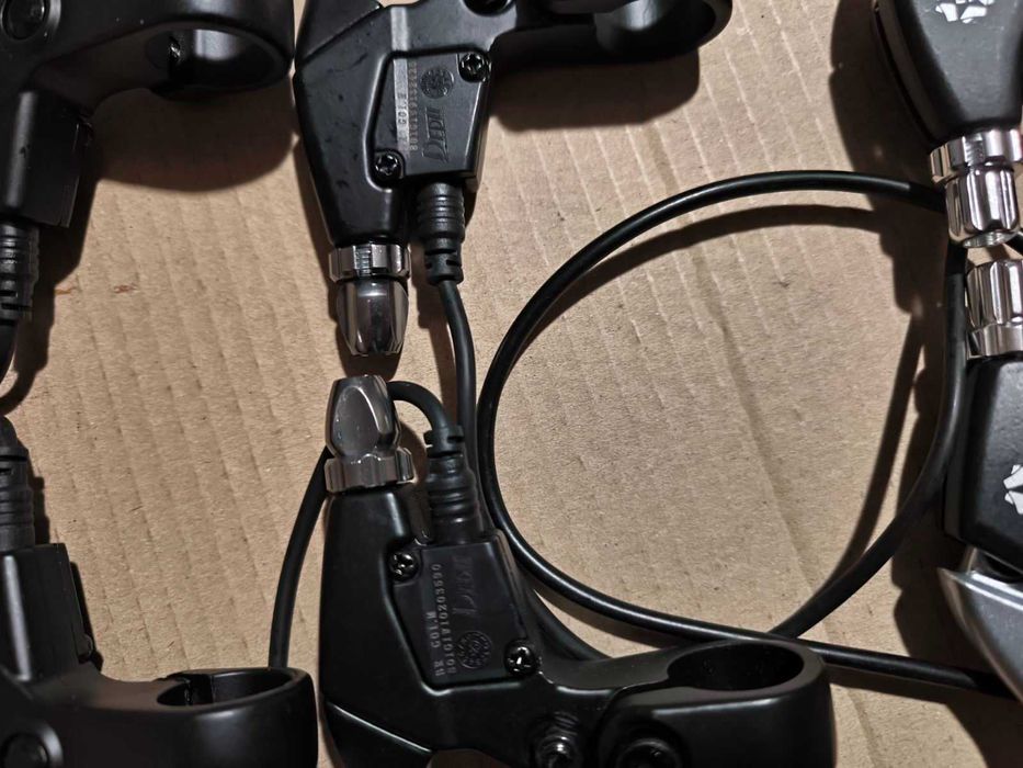 Ручки тормоза для электровелосипеда двух и трех пиновые