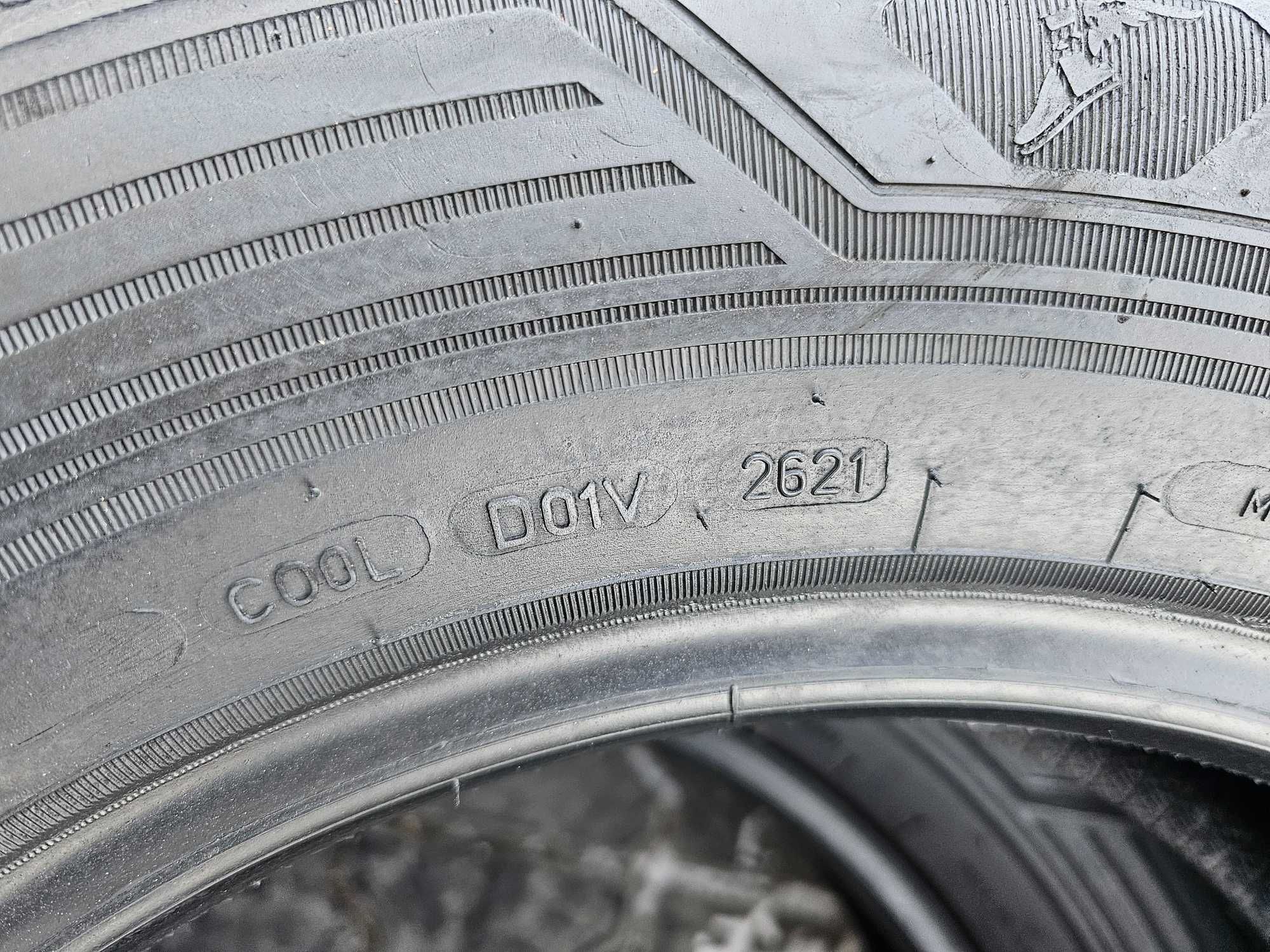 Całoroczne Goodyear 215/65 R16C