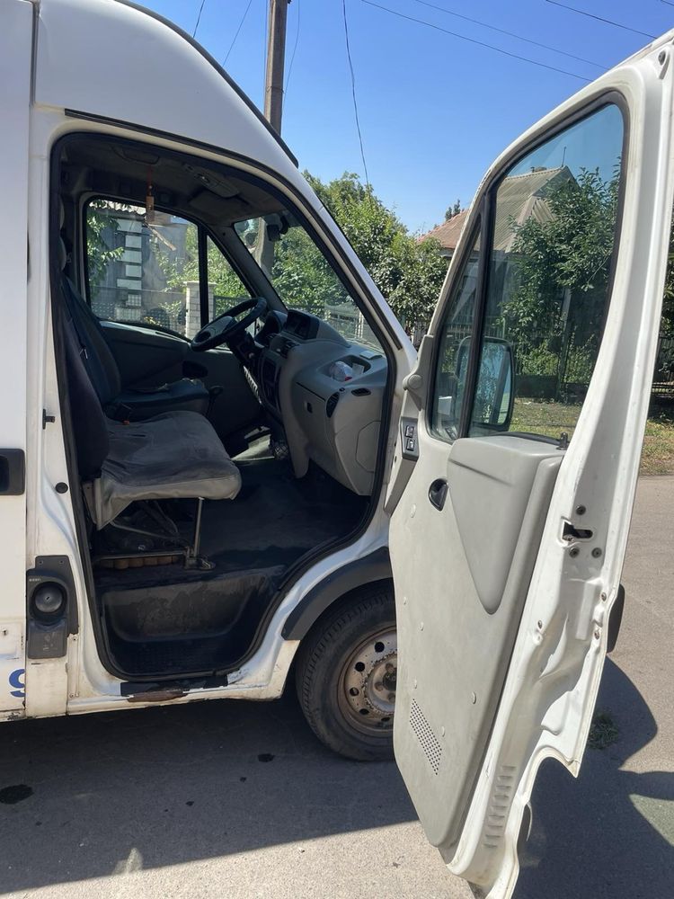 Продам reno master на полном ходу