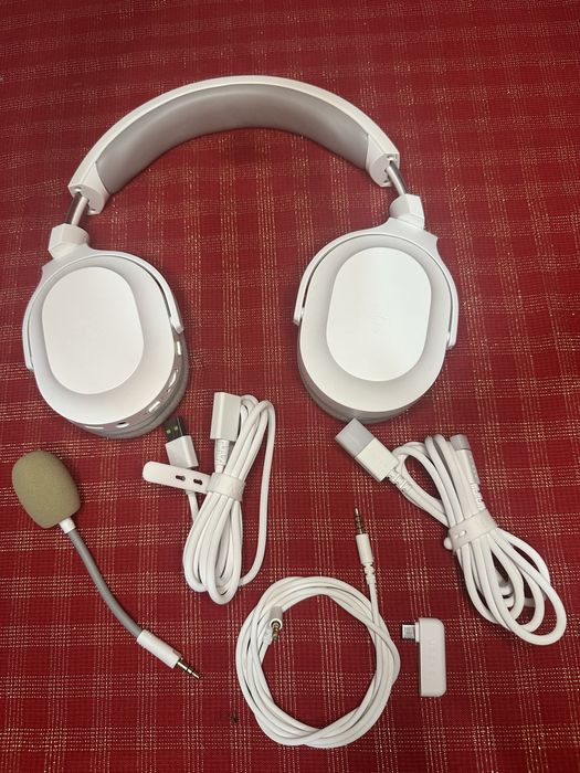 Auscultadores Gaming RAZER Barracuda X (Over Ear - Microfone - Branco)