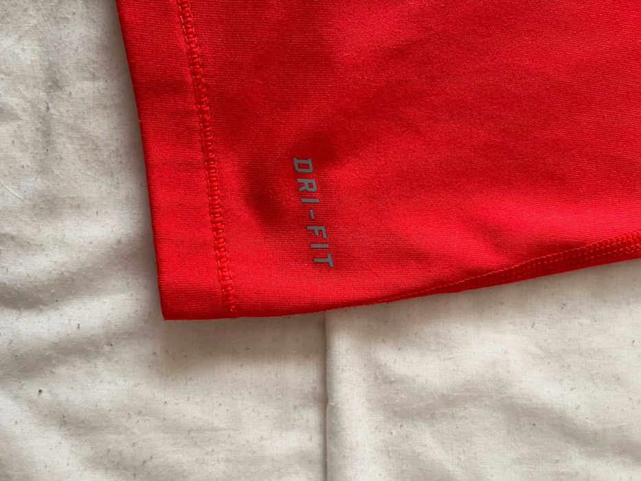 Nike Pro Dri-Fit - Laranja (Tam L)