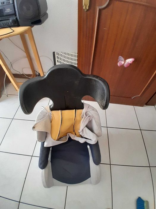 Cadeirinha de carro para criança