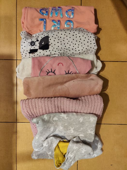 Zestaw  bluz i sweterków 134/140