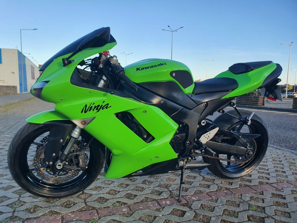 Kawasaki ninja zx6r