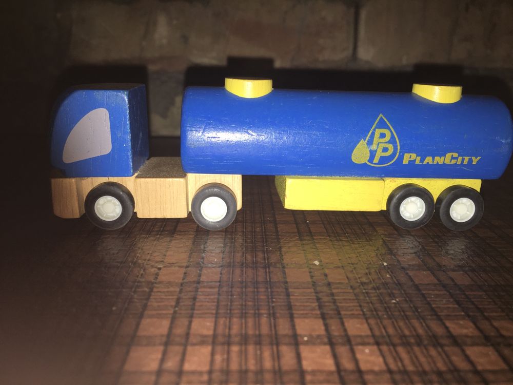 Drewniana ciuchcia z wagonikami | klocki + gratis