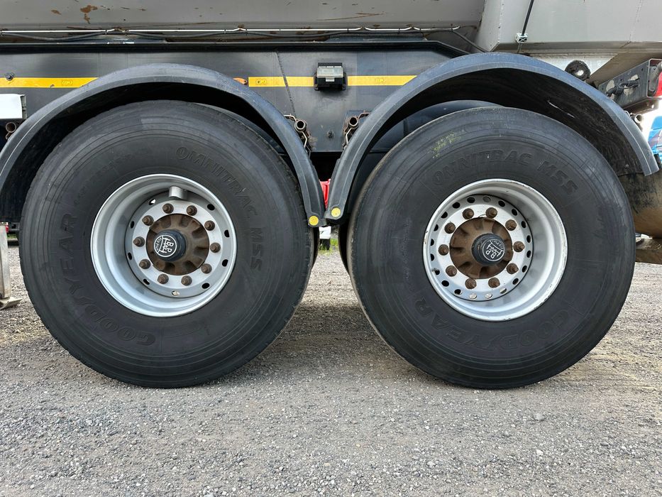 Naczepa wywrotka 27mk. 2016r.