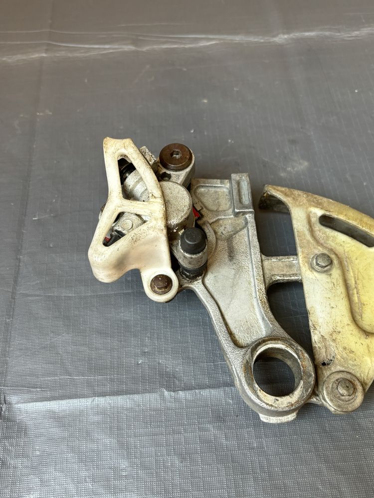 Zacisk hamulcowy tył tylny HONDA CRF250/450