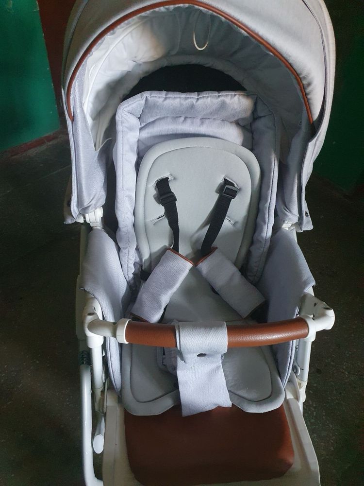 Продам каляску 2в 1 Riko