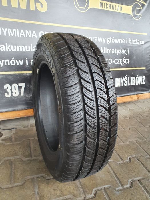 Opona zimowa 195/65/16C Continental VancoWinter2