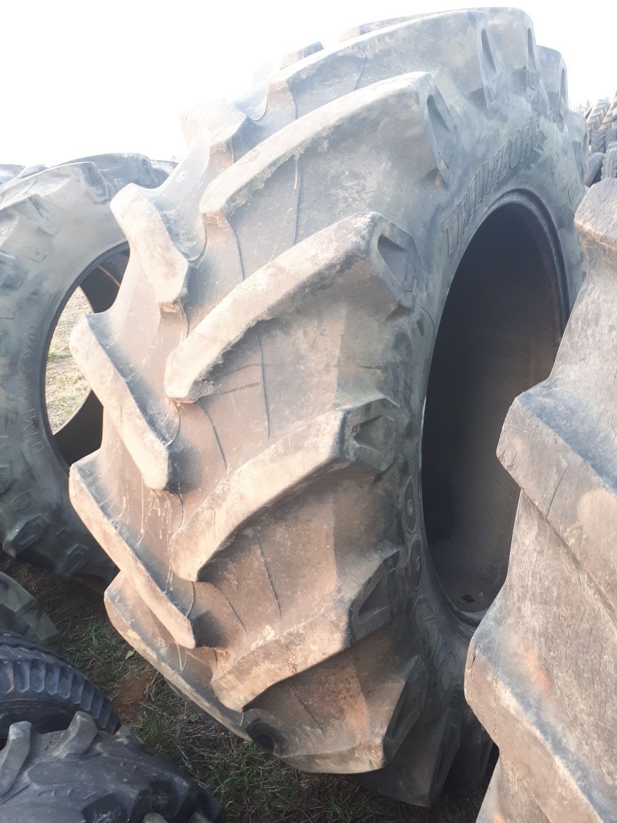 Ładna opona wzmocniona TRELLEBORG TM700 580/70 R - 38 Cała Zdrowa