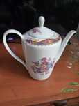 Dzbanek do herbaty porcelanowy