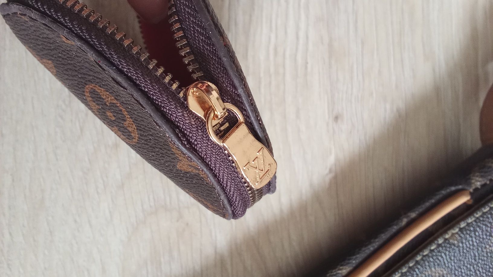 Torebka listonoszka plus portfelik Louis Vuitton