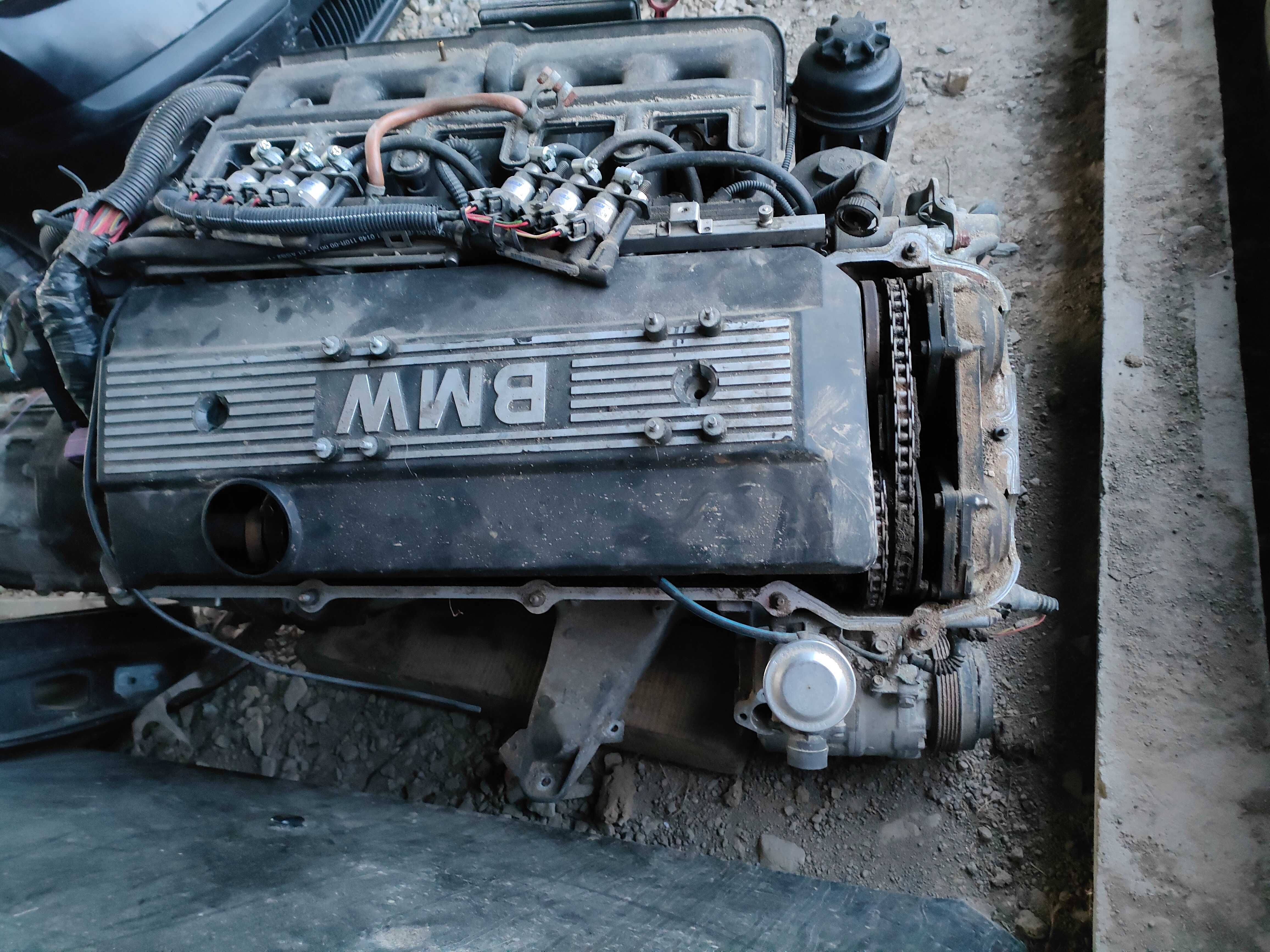 Kompletny silnik 2.2 170KM 1vanos ze skrzynią biegów BMW E39 2002r