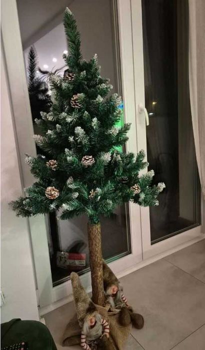 Sztuczna choinka świąteczna 150 cm – bardzo gęsta, naturalny wygląd