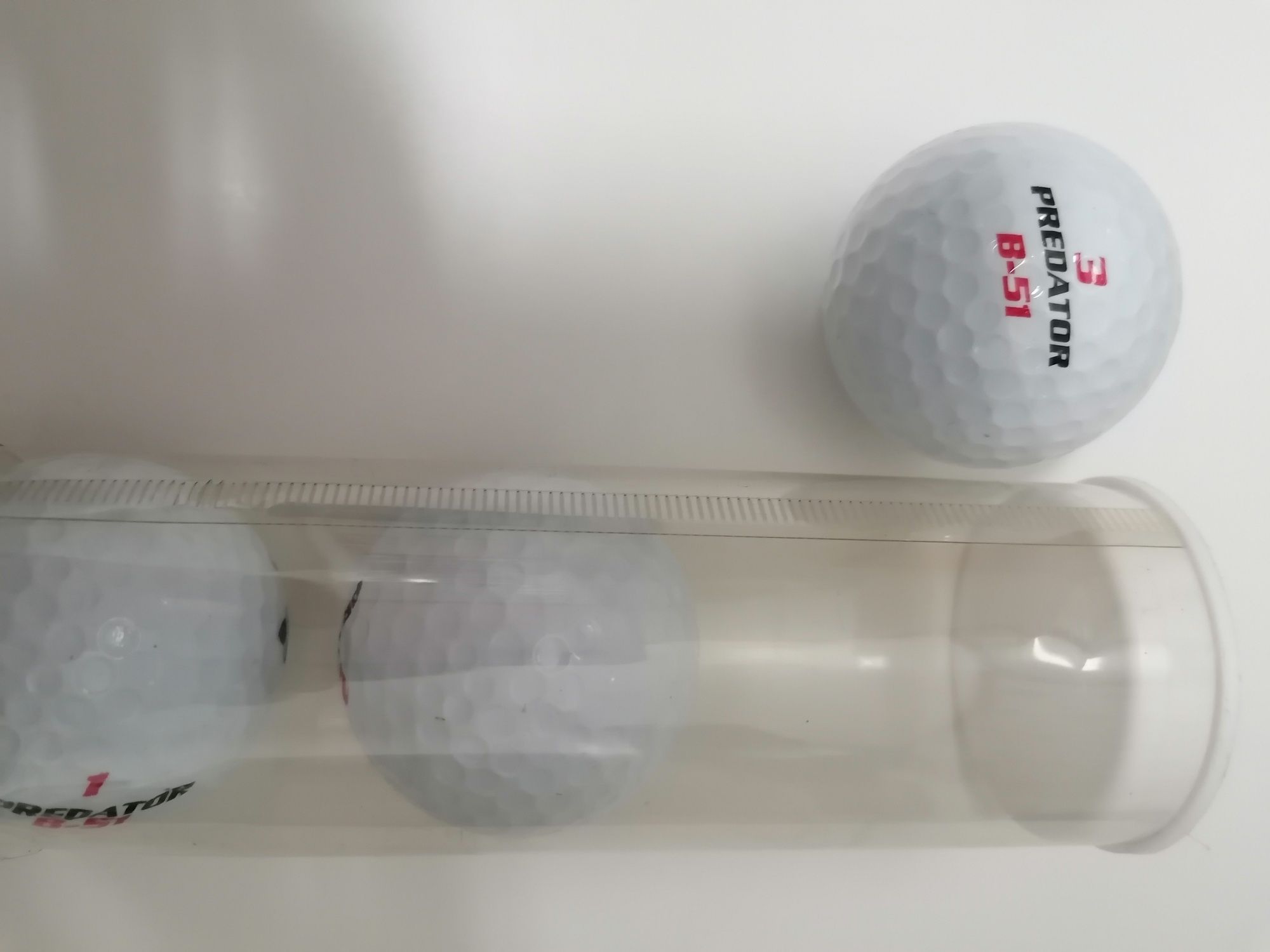 Conjunto de 3 bolas de golfe novas