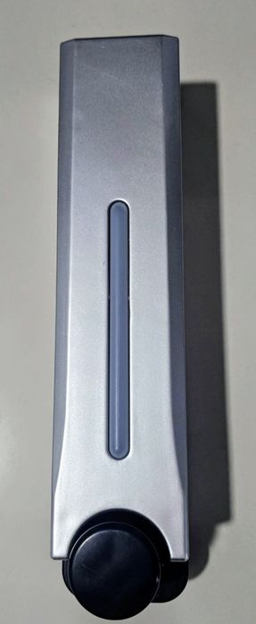 Naścienny, srebrny dozownik mydła w płynie, szamponu, poj. 500ml