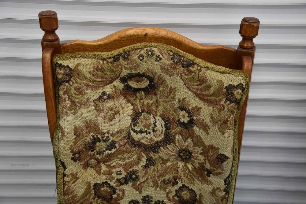 krzesła dębowe 4 sztuki - super stan