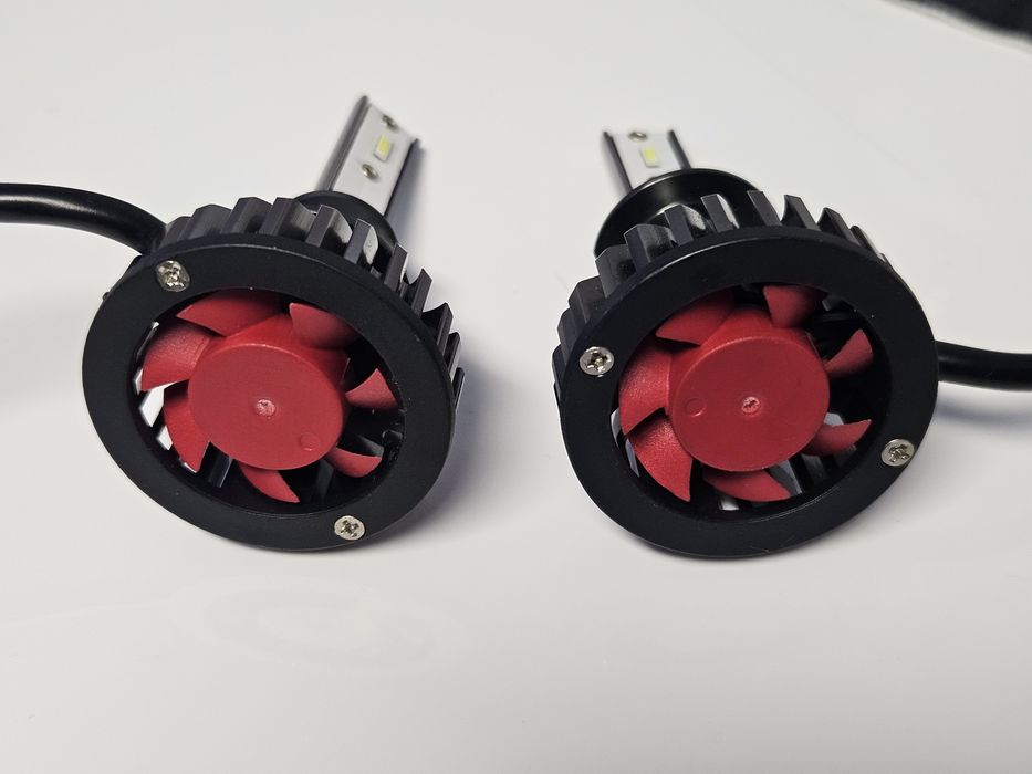 Lâmpadas LED H1 + H7